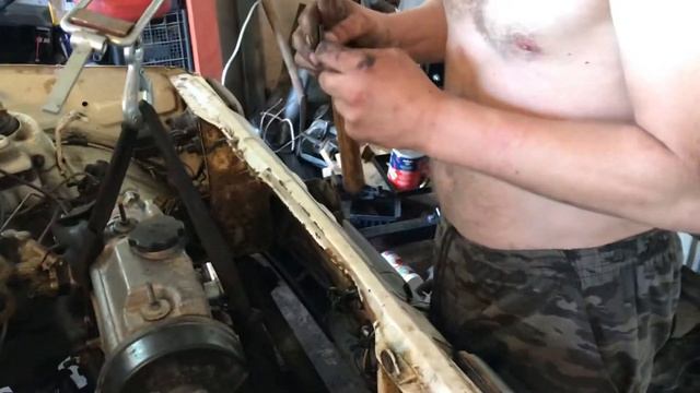 Снимаем двигатель с Оки. Часть 1 смотреть онлайн