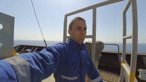 Прогулка по палубе контейнеровоза (март'19)