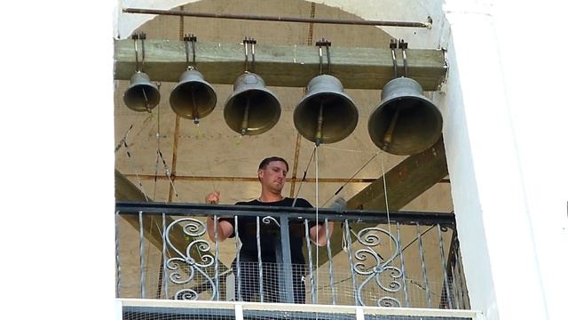 Колокола Дивногорского Свято-Успенского мужского монастыря. Воронежская область Дивногорье.