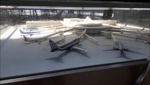 Аэропорт в Анталии в миниатюре перезалив Antalya's Airport in miniature re publication