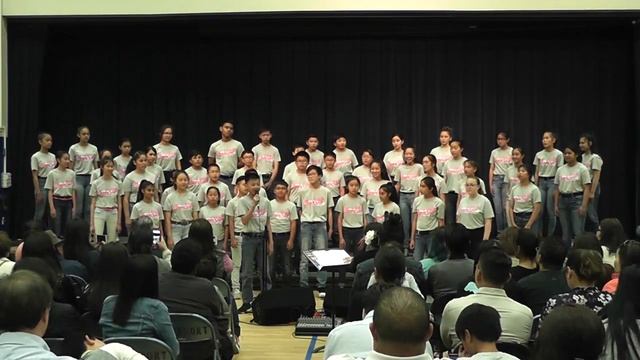 13: Choral Highlights from the Broadway Musical смотреть онлайн