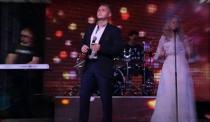 Лучшая песня для Свадьбы о первой любви.