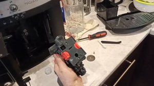 Не работает кофемашина  Delonghi Magnifica 3000! Советы по обслуживанию!