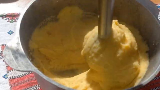 Горохові котлети. Горохляники - давня українська страва.