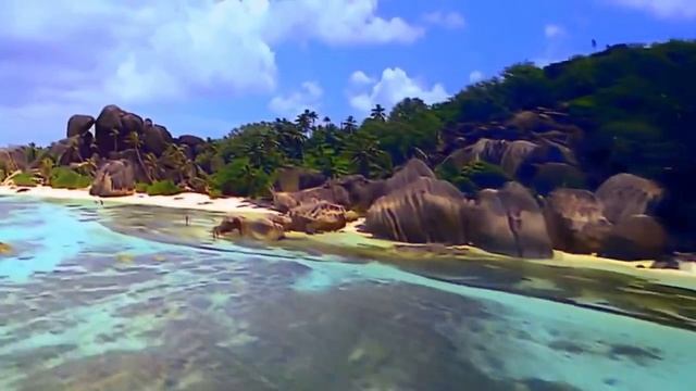 Красивый тропический остров (просто сказка) / Beautiful Tropical Island