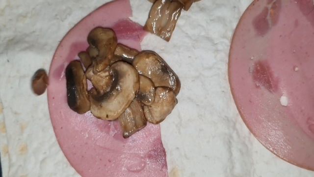 ЗАКРЫТАЯ ПИЦЦА ИЗ ЛАВАША. РЕЦЕПТЫ С ЛАВАШОМ. ЗАВТРАК С ЛАВАШОМ. Что приготовить из лаваша смотреть онлайн