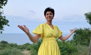 18+ Агрессивная бандеровка из Израиля в конце подытожила.