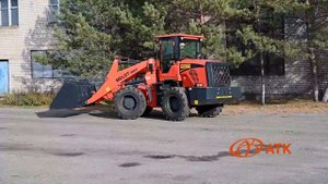 Фронтальный погрузчик MOLOT 300F. Китайские фронтальные погрузчики.