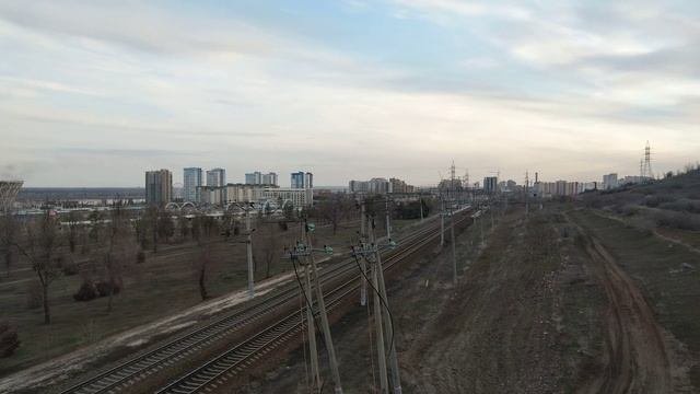 Вид на город Волгоград с Мамаева Кургана Центральный и Краснооктябрьский районы