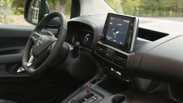 2021 Opel Combo-e Life смотреть онлайн