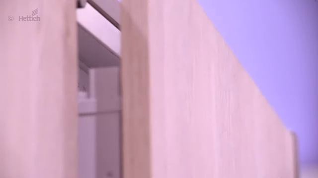 Для экономящих пространство и любителей комфорта: кухня с характером смотреть онлайн