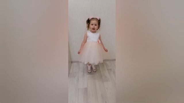 Агния Барто-игрушки. Софья Шарыгина. 3 года. смотреть онлайн