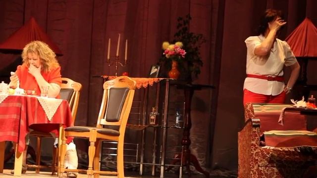 Театр "Юность". Отрывок из спектакля "Три красавицы", Таллин 2016 г. смотреть онлайн