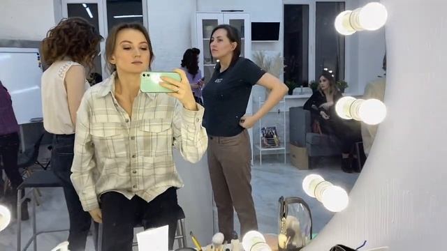 Девичник в салоне свадебных платьев Мэри Трюфель | Перекус для облегающего платья | Зима 2022 смотреть онлайн