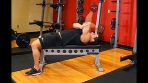 Разгибание гантели пронированным хватом