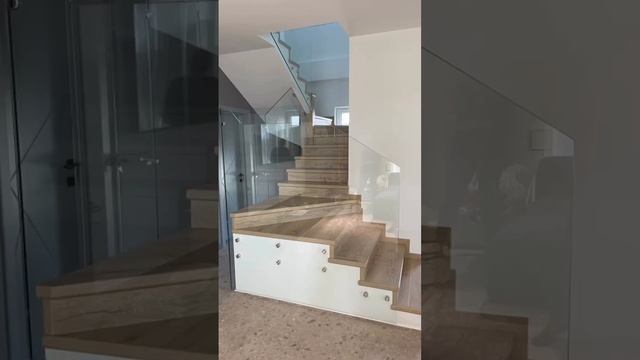 Лестницы из ламината - Quick-step
