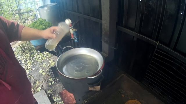 Курица по аджарски на костре смотреть онлайн