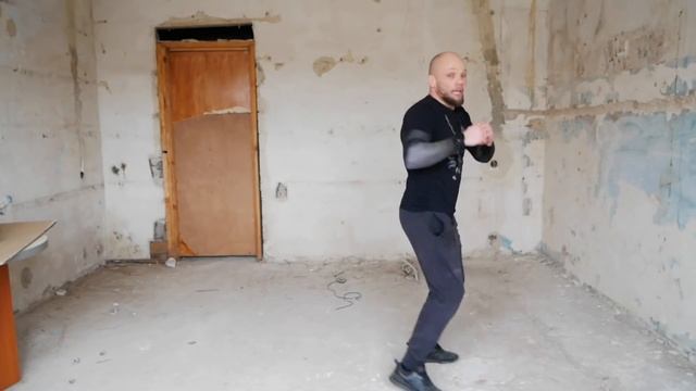 Жесткий удар! Тренировка дома БЭКФИСТ. Разбил баклажку смотреть онлайн