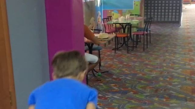 Игровое кафе Дастоша в ТЦ Дастор Винница смотреть онлайн