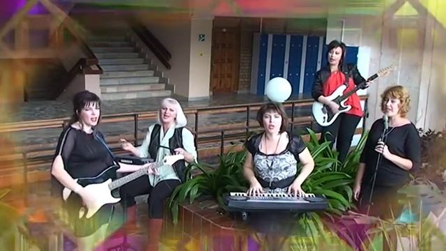 КЛИП ОТ ГРУППЫ "ПЕНТАТОНИКА" НА ДЕНЬ УЧИТЕЛЯ смотреть онлайн