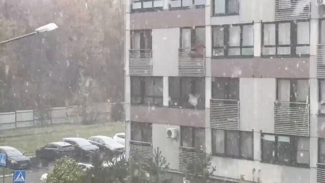 ❄️Москву засыпает снегом смотреть онлайн