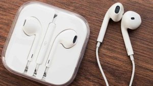 РЕМОНТ НАУШНИКОВ ОТ АЙФОНА EARPODS// ПЕРЕПАЙКА ШТЕКЕРА// ОДНО УХО ИГРАЕТ ТИХО