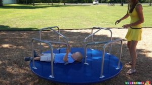 Детская Площадка В Америке и Максим Пилот – влог играет видео для детей entertainment