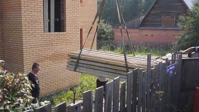 Опалубка перекрытия. Аренда. Разгрузка машины. смотреть онлайн