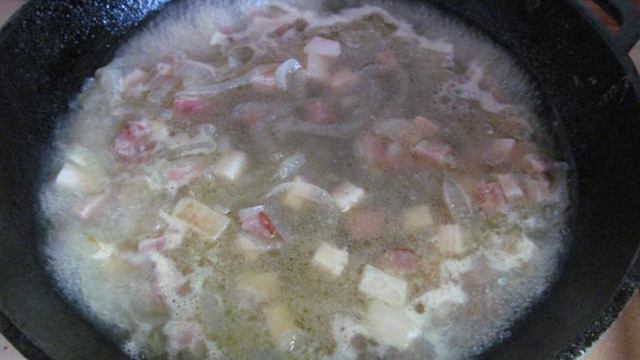 Паштет из куриной печени с беконом