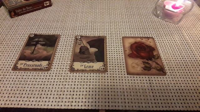 ГАДАНИЕ КАРТА ДНЯ НА 18 АВГУСТА 2020г.ОРАКУЛ ЛЕНОРМАН"ПОД РОЗАМИ" смотреть онлайн