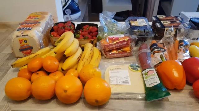 Тафель в Германии Что можно купить на 11 евро 08.05.2020 Год Svetlana LifeVlog смотреть онлайн