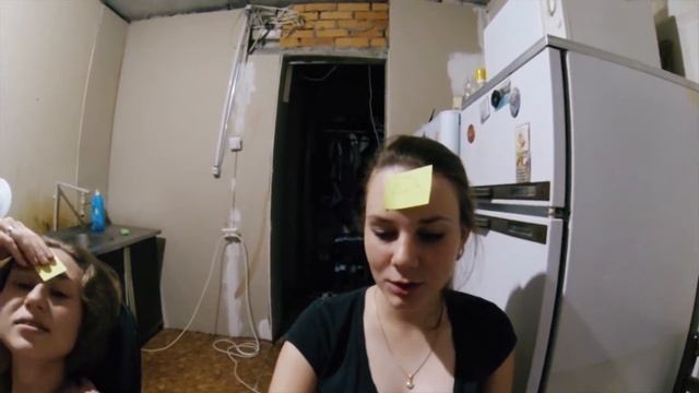 ВЛОГОЯМНИК 1 2 | Бренный окурок, свадьба Азизы и Коли, падение телефона смотреть онлайн