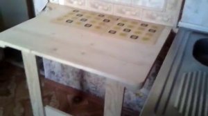 Откидной столик в малогабаритной кухне