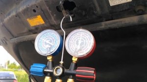 Toyota Prado 150. Проверка давления в компрессоре и в системе кондиционирования