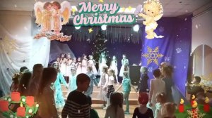 ?Рождественская ?Дин Дон бьют часы на башне ?С Рождеством христовым ?DashaTV