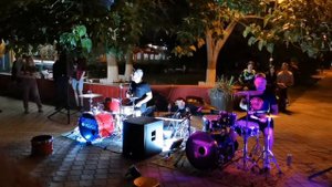 Вечерняя Керчь 21.07.2020г. Барабанщики MDSHOW и ALEXDRUMSHOW зажигают.