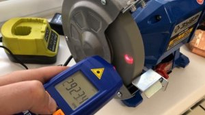 Проверяем обороты  Заточной станок ЗУБР ПТЛ 150