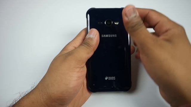 Samsung Galaxy J1 Ace Unboxing and Hands On Overview смотреть онлайн