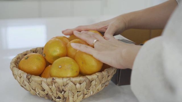 살림을 내려놓으면 벌어지는 일🤦🏻♀️ 난장판이 된 집을 청소하며 일상으로 복귀하는 주부일상 / 보르쉬 만들기 RESET MY HOUSE смотреть онлайн