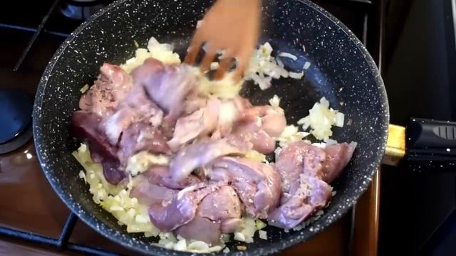 Заливаю ПЕЧЕНЬ кипятком и добавляю ГОРЧИЦУ! Один из моих любимых рецептов! Быстро, вкусно, просто!