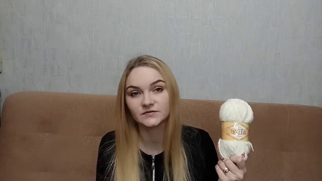 Пряжа для триостартов апреля с @svknit . Какие процессы выбрала.