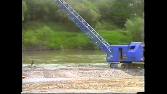 MENCK M 90 Draglines @ Work / Nassbaggerei, Neckar, Plochingen, Germany. смотреть онлайн
