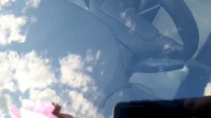 Скол на лобовом стекле. Китайский набор для ремонта сколов и трещин пролежал год.