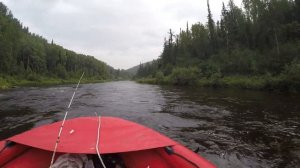 Отличный клев хариуса, таежные избы, на водомете по горным рекам, Сибирь, Амыл.