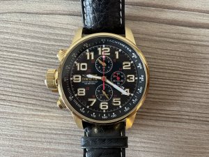 Наручные часы INVICTA 3330