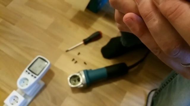 Makita 9558HN Обзор ,полная разборка ,тесты ,оригинал. смотреть онлайн