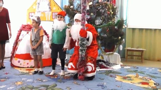 Если веришь в Дед Мороза празднуй с нами Новый Год! смотреть онлайн