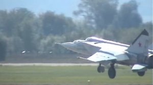 МиГ-25 МАКС 2003