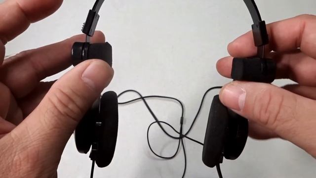 Koss Sporta Pro on ear headpohone review!! The most comfortable headphone ever!!! смотреть онлайн