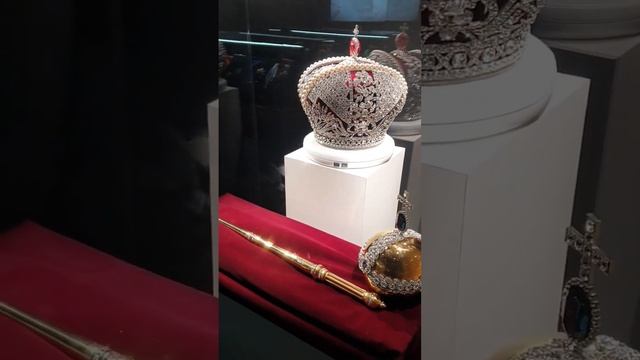 Корона Российской империи.Музей истории. Петербург.The Crown of the Russian Empire.Museum of Histor